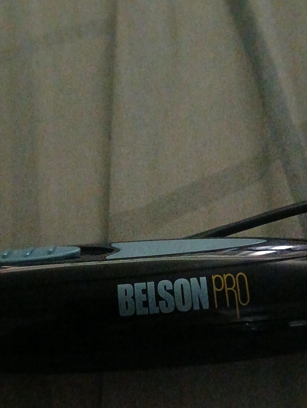 BEISON PRO Curling Iron - Black and Silver
